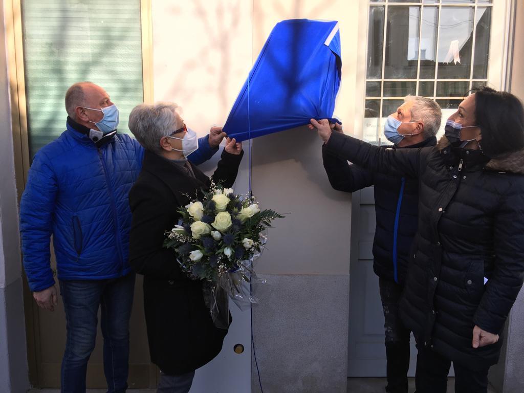 Immagine per Monfalcone ricorda Lucio Zorzetti e il suo impegno intitolandogli la sede dell'Associazione per Panzano